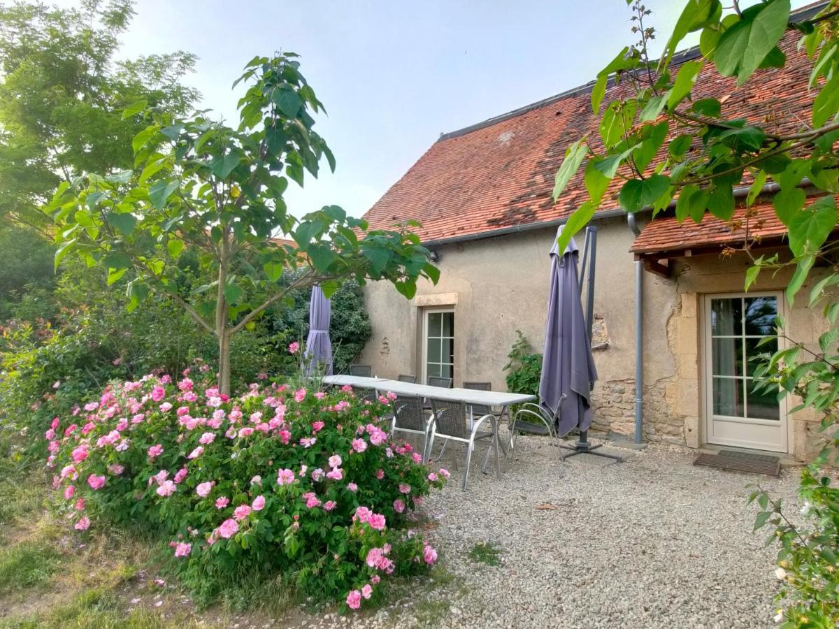 Gite De La Maison Fort Vereaux Eksteriør bilde